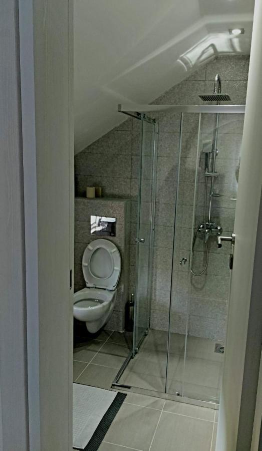 Lucic Guesthouse Cetinje Buitenkant foto